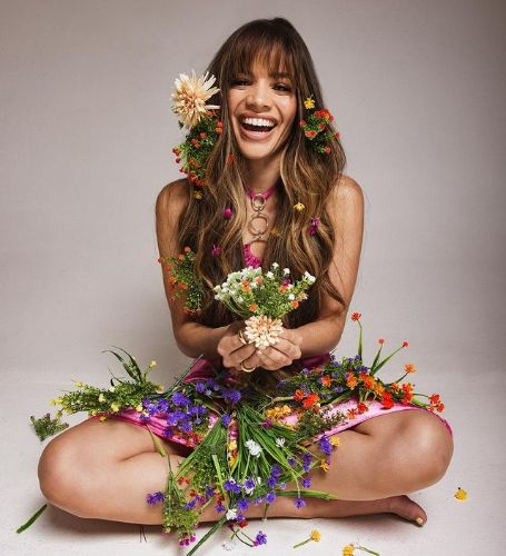 Leslie Grace's net worth is approximately $5 million as of 2022.